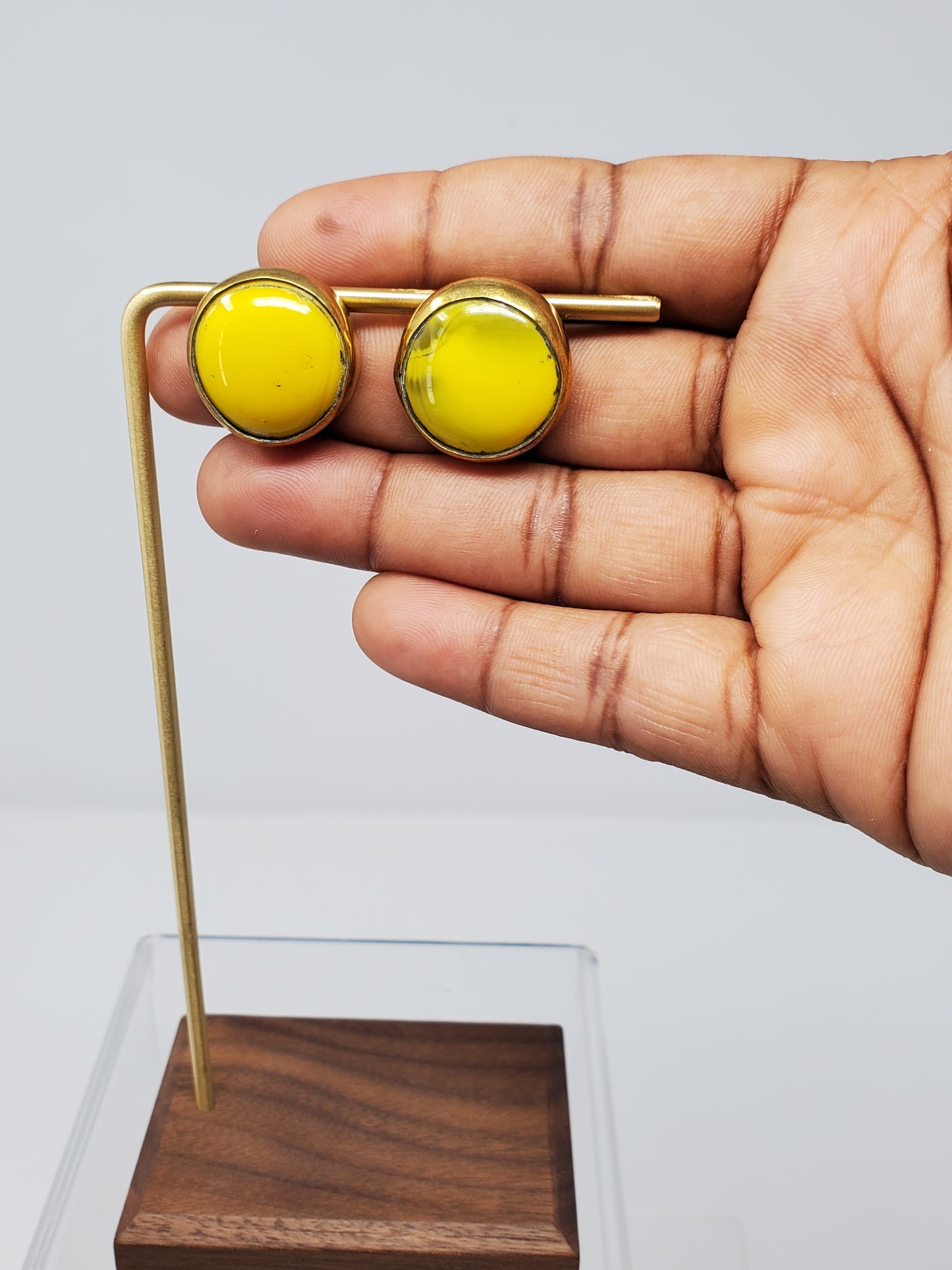 Abidemi Glass Pendant Earring