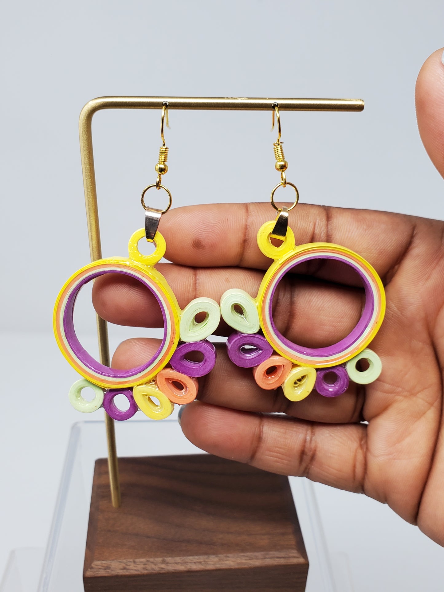 Tadana Round with flower Earrings