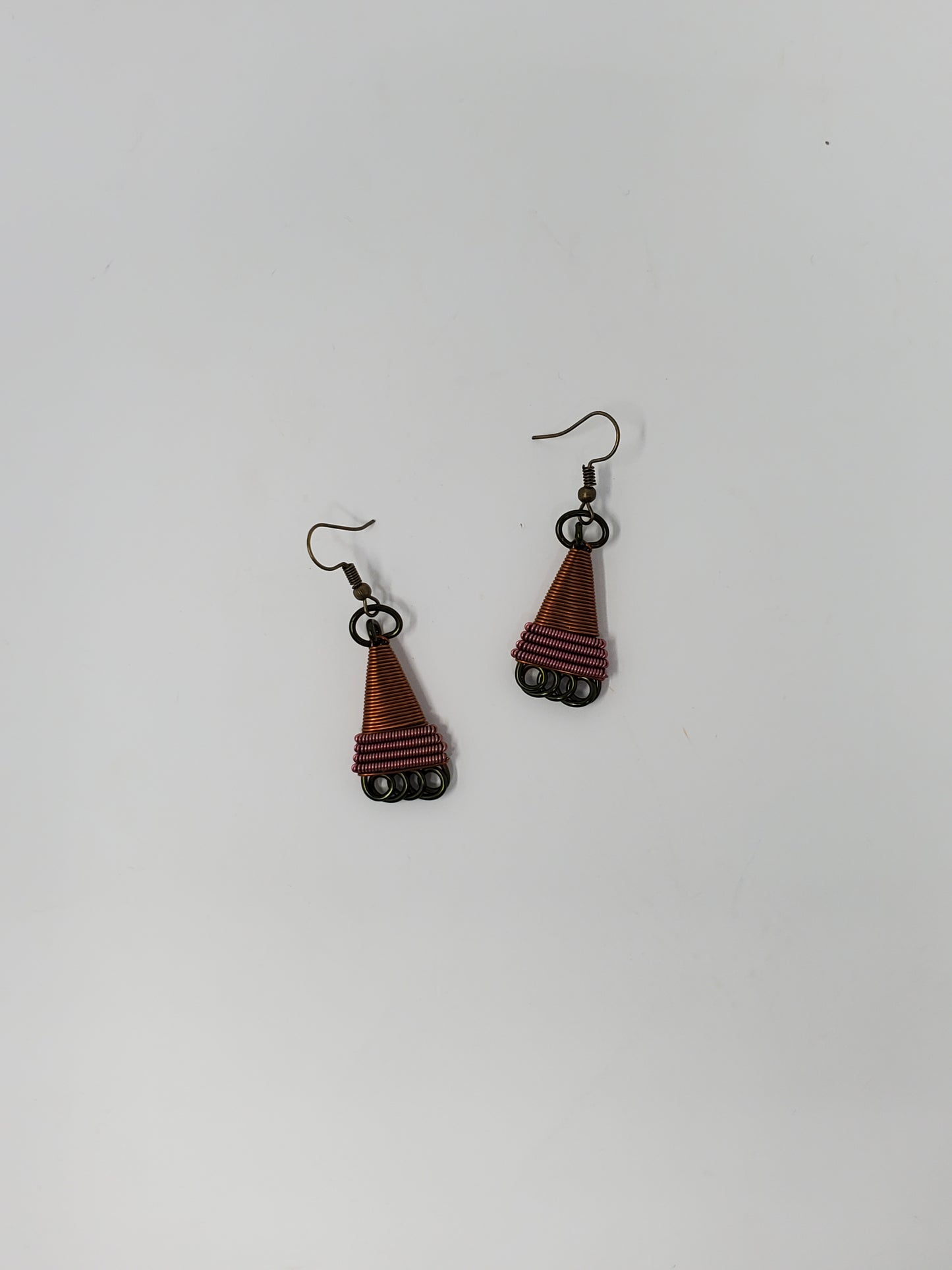Ausi Wire Earrings