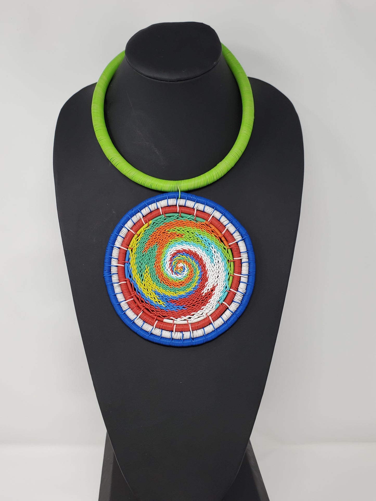Fefezile Wire Necklaces