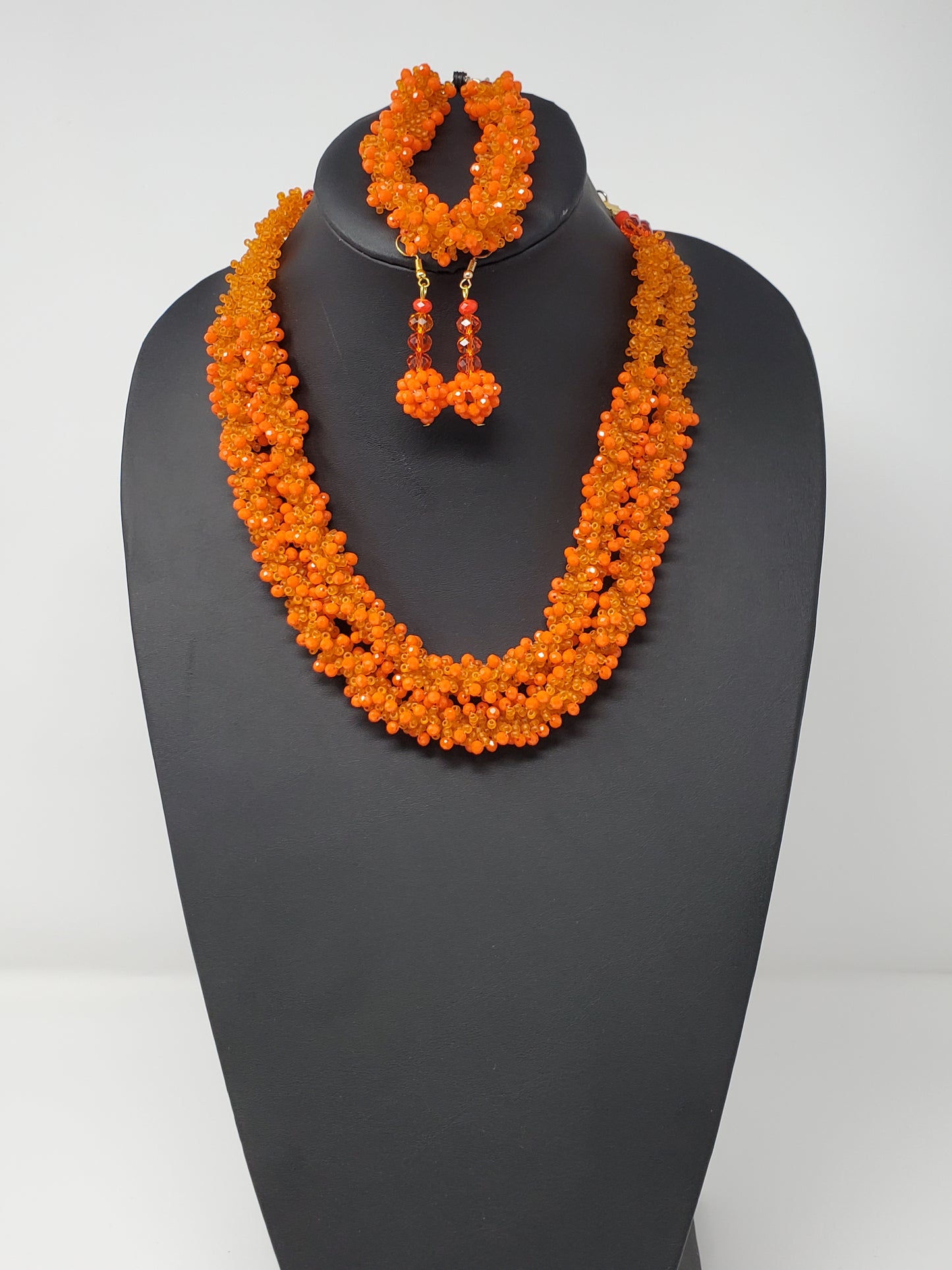 Wafaa Beaded Necklace Set
