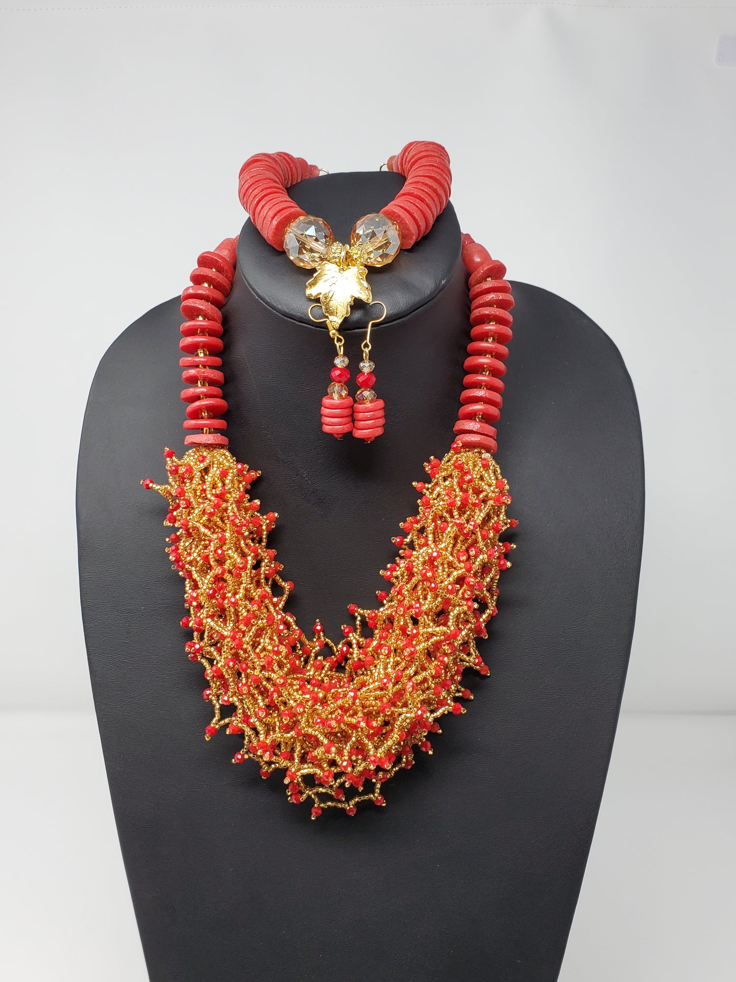 Marowa Glass Beads Necklace
