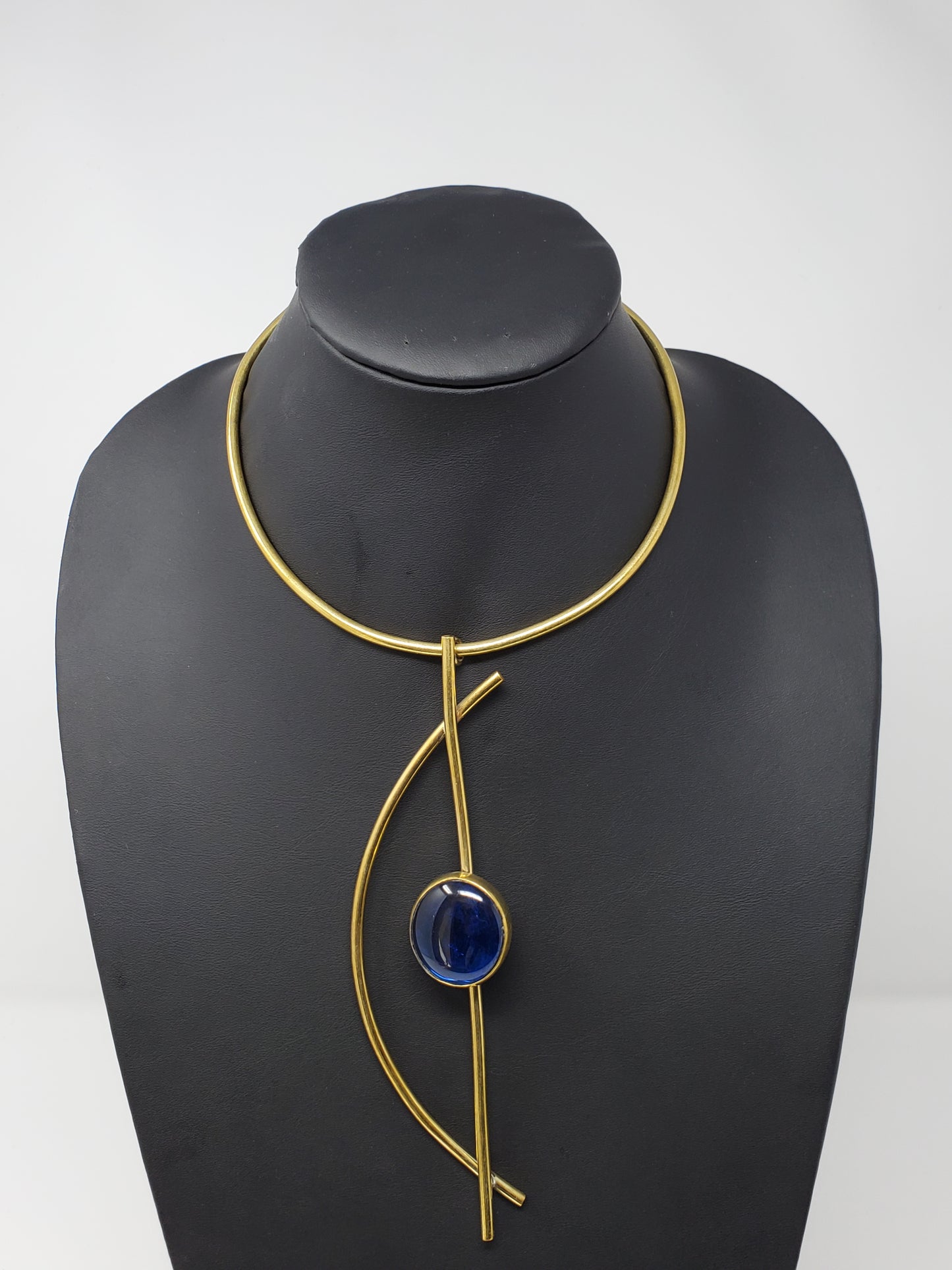 Gael Brass Necklace with pendant