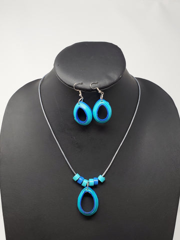 Kundai Paper made necklace set