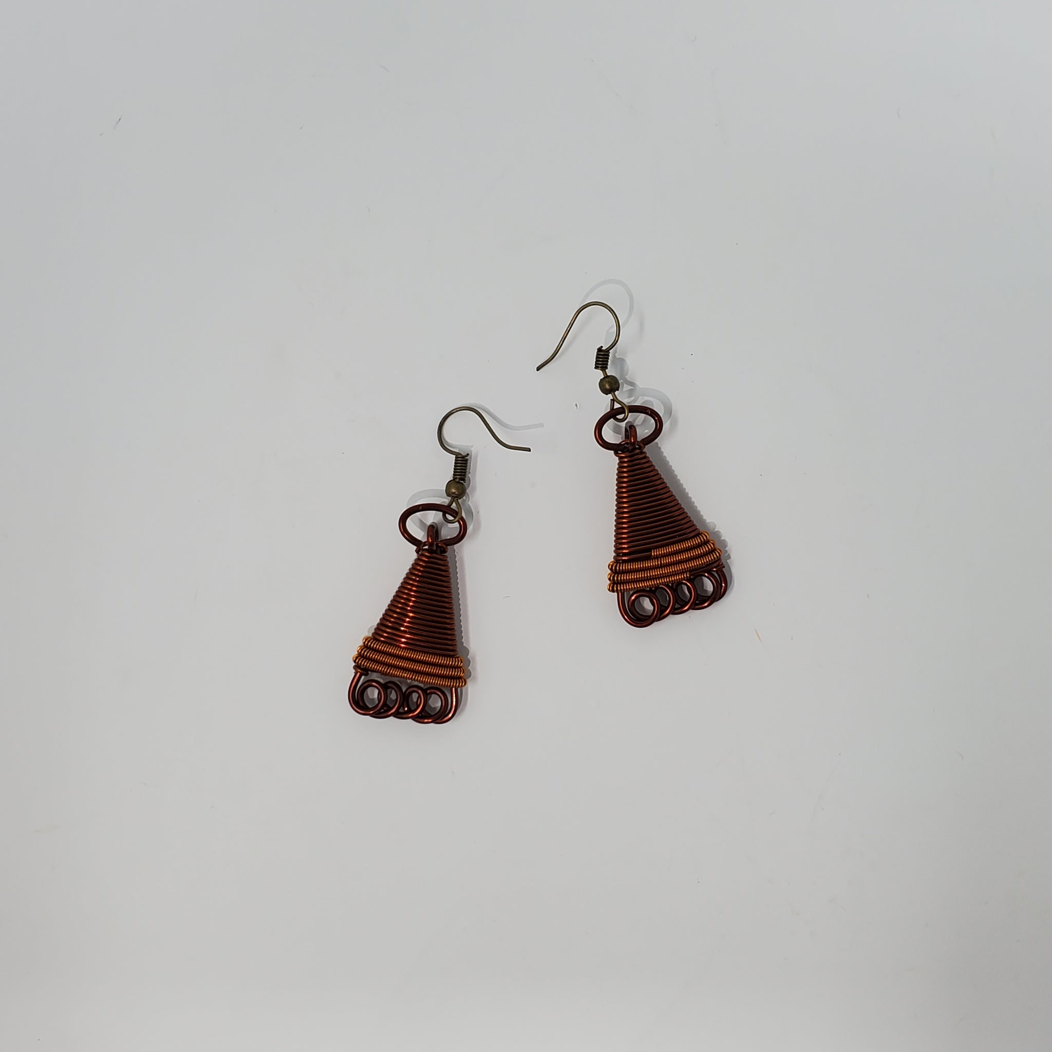 Ausi Wire Earrings