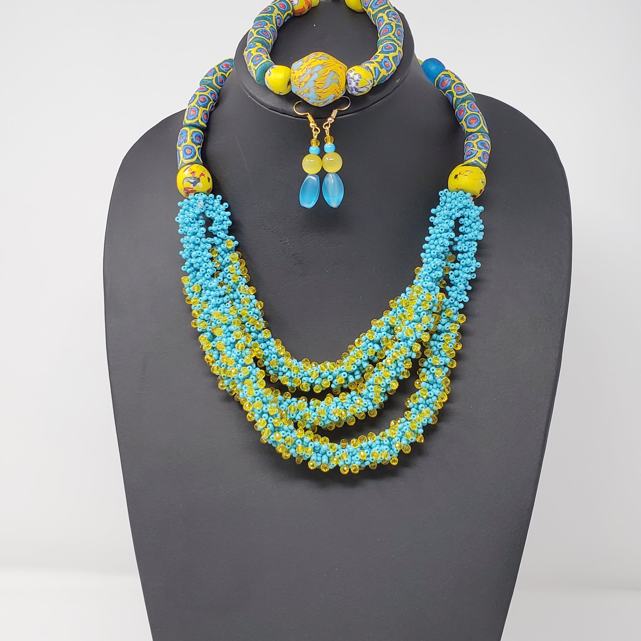 Wafaa Beaded Necklace Set