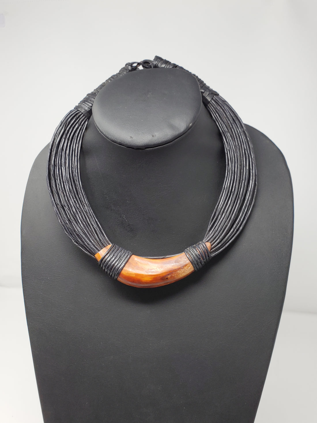 Serwa Leather Necklace