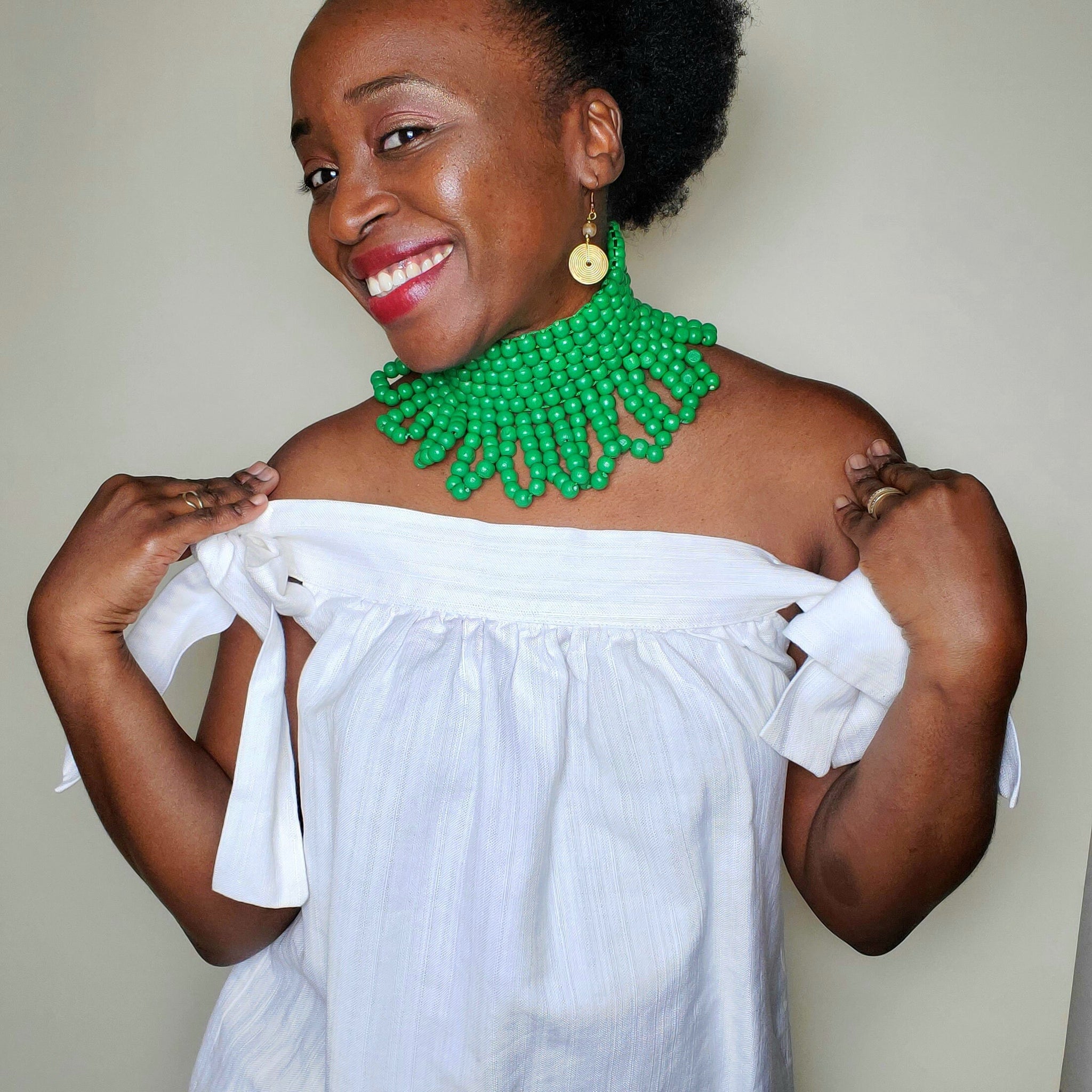 Gonyo Wooden bead Choker